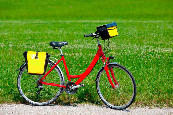 Bike rental Cycling holidays standard bike